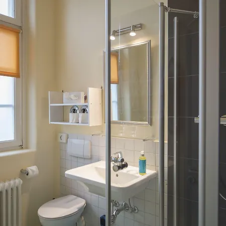 מלון Apartment Hotel Konstanz 3*