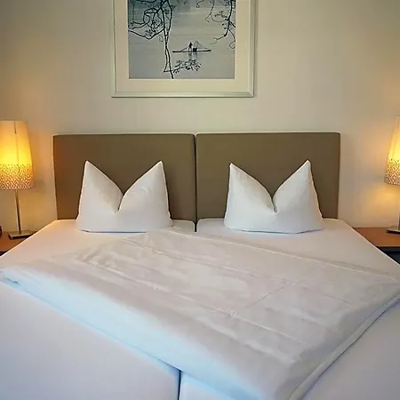 מלון Apartment Hotel Konstanz