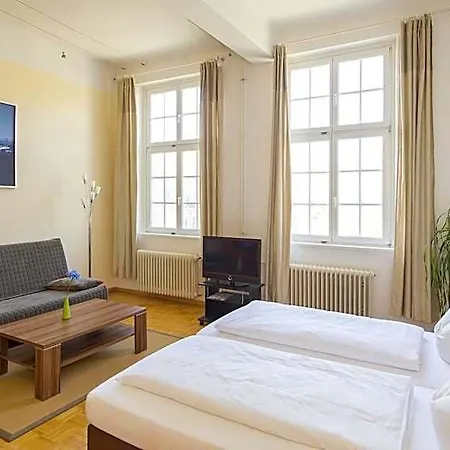 Apartment Hotel Konstanz 3* קונסטנץ