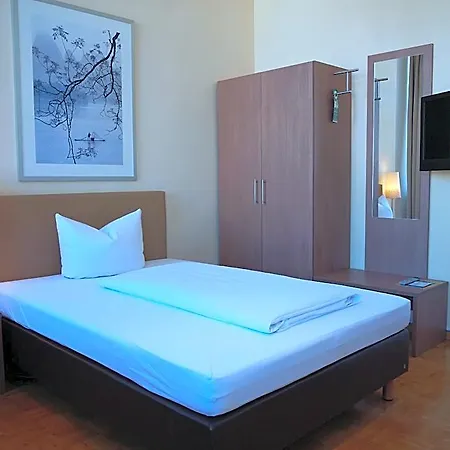 Apartment Hotel Konstanz מלון קונסטנץ