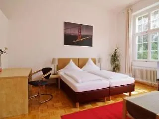 Apartment Hotel Konstanz 3*