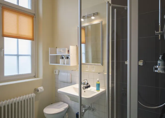 ホテル アパートメント ホテル コンスタンツ 3*