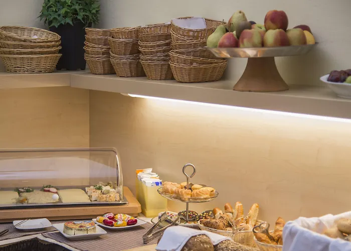 ホテル アパートメント ホテル コンスタンツ 3*