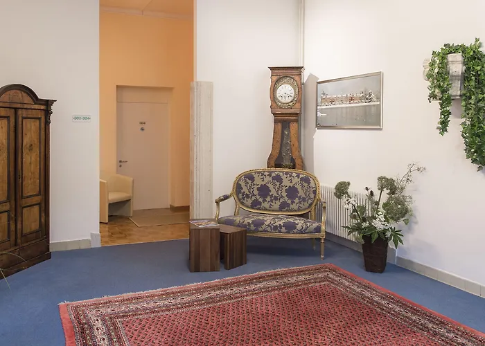 アパートメント ホテル コンスタンツ コンスタンツ